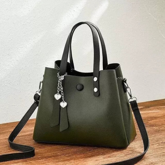 Stylish leather shoulder bag