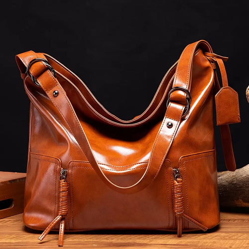 Retro versatile large capacity leather bag